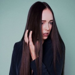 Allie X