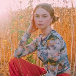 Claire Rosinkranz